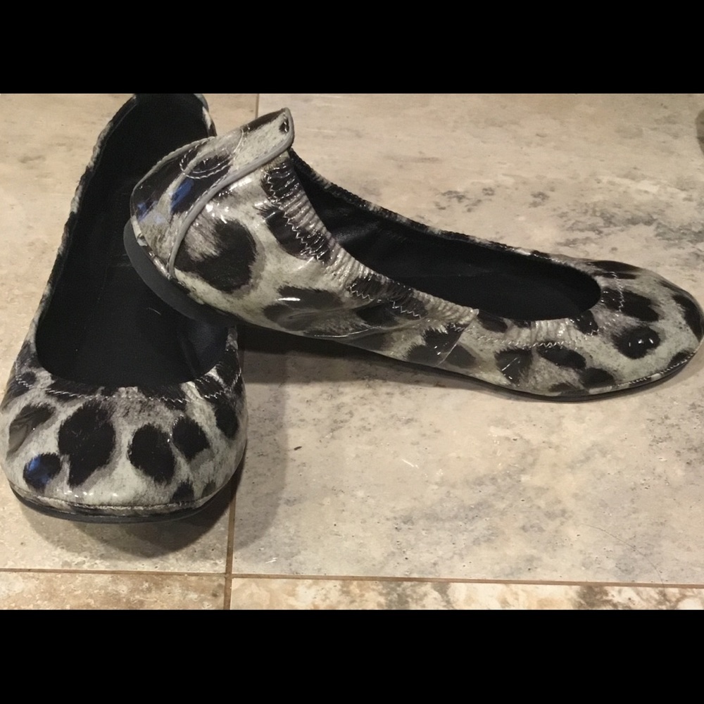 Authentic Tory Burch Patent Flats